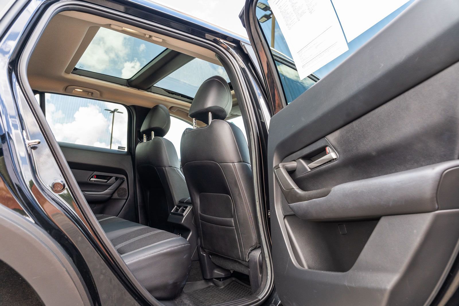 Used 2023 MAZDA CX-50 2.5 S w/ Cargo Package image 15