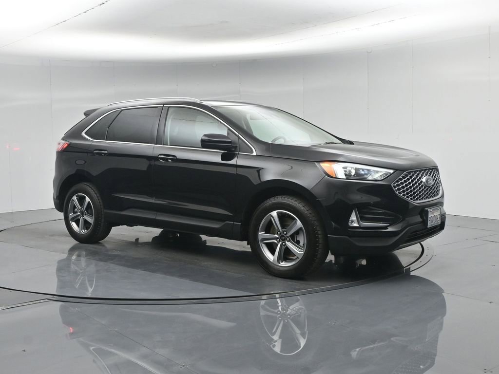 Certified 2024 Ford Edge SEL w/ Convenience Package AWD/4WD image 7