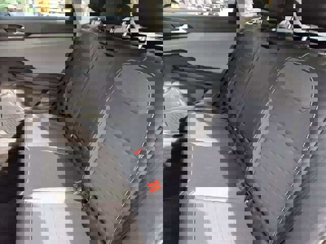 Used 2022 Volkswagen Taos SE image 7