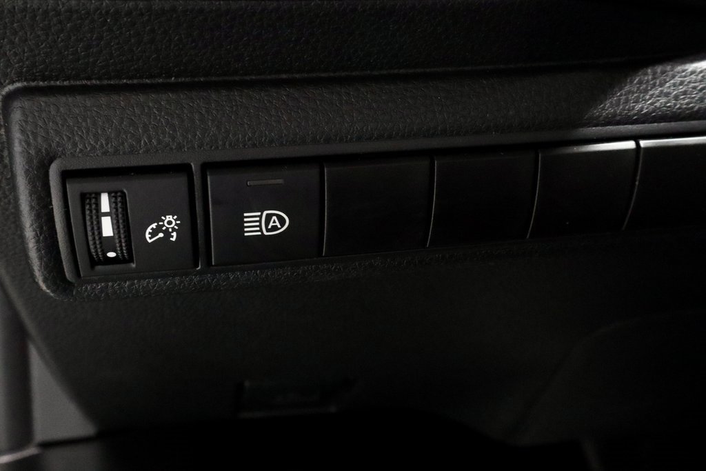 Used 2024 Toyota Corolla LE image 26