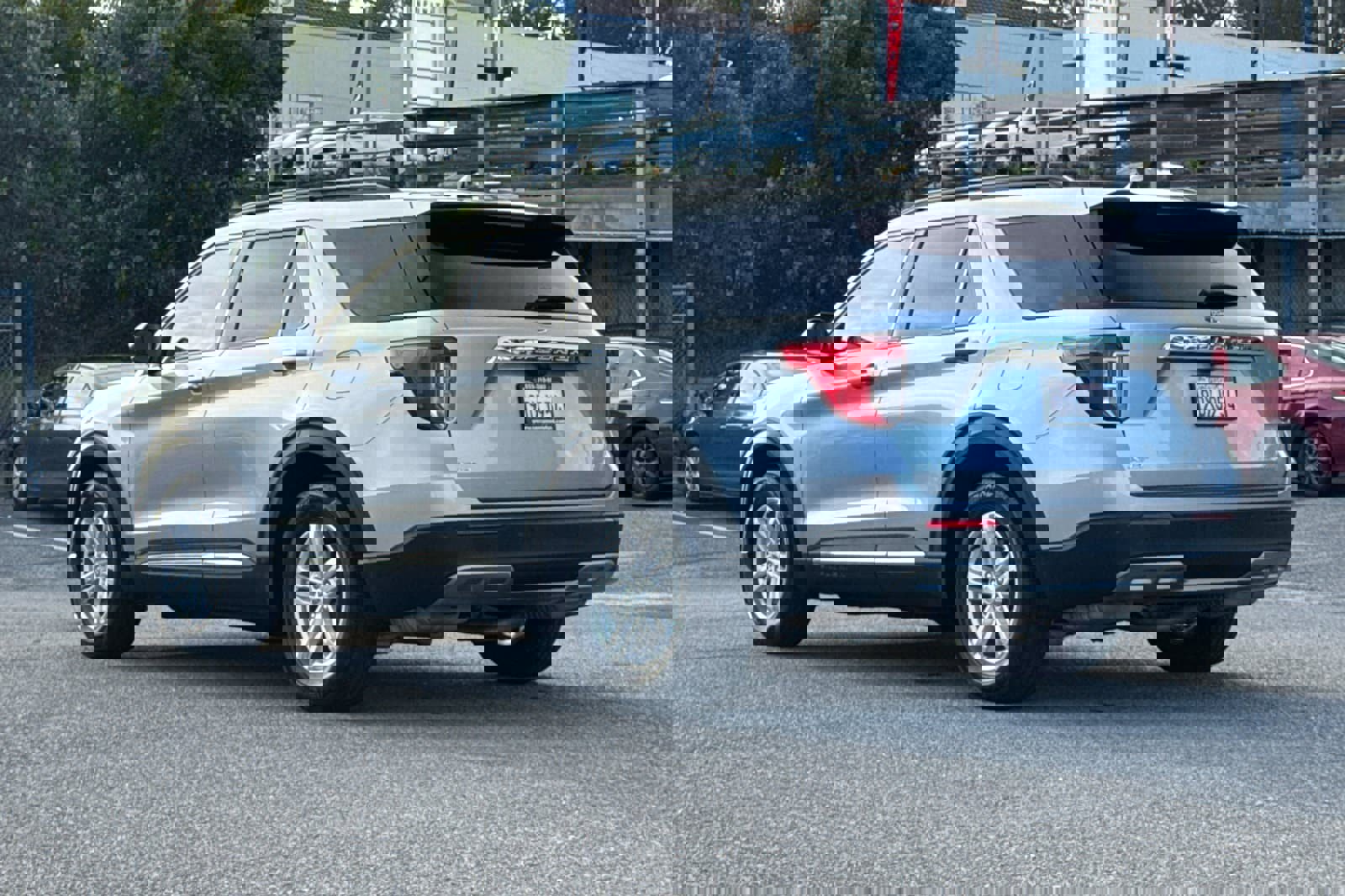 Certified 2022 Ford Explorer XLT w/ Equipment Group 202A image 6