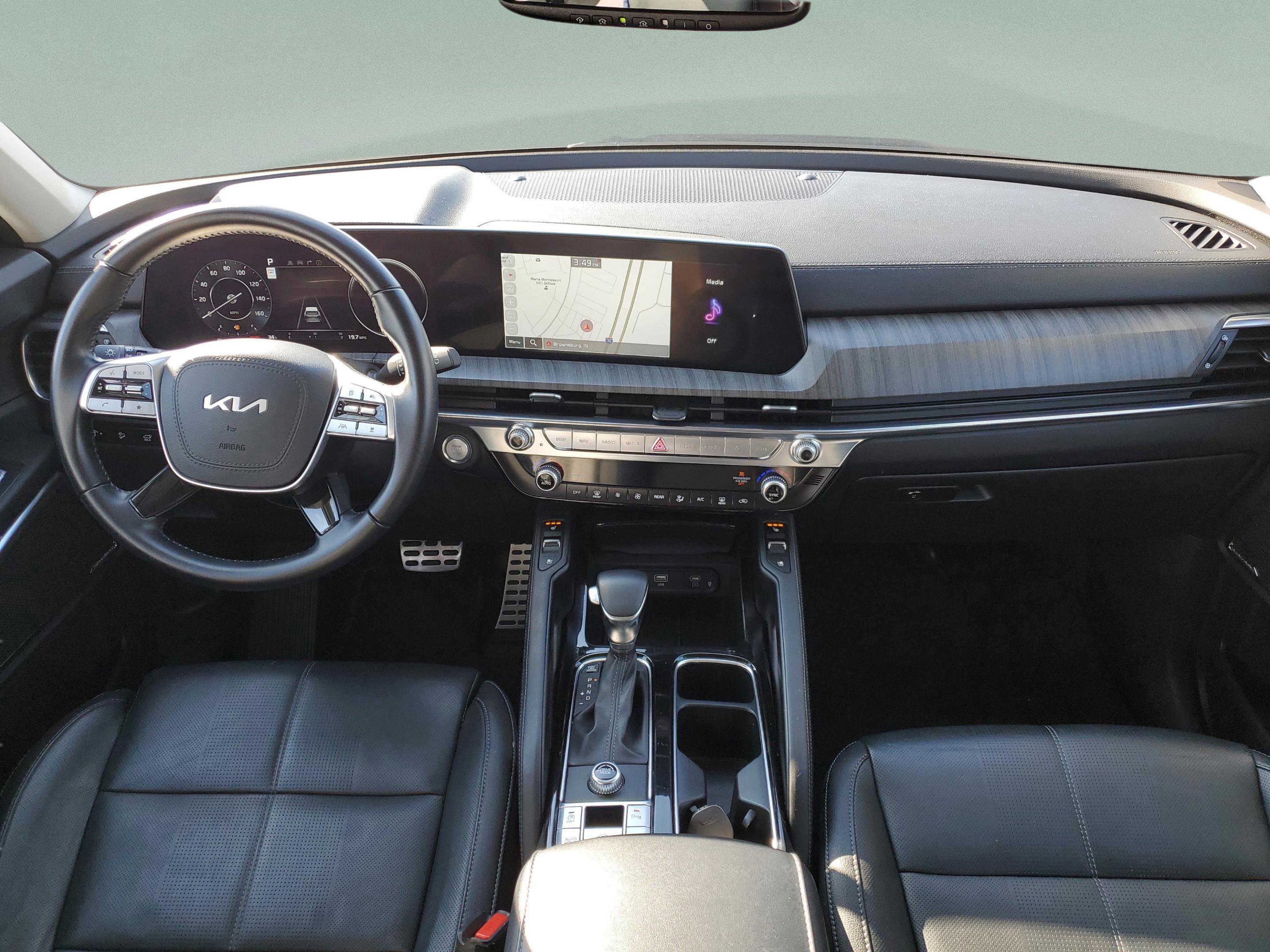 Used 2024 Kia Telluride SX image 12