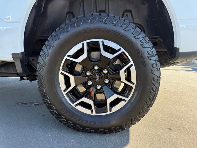 Certified 2022 Ford F150 Lightning Pro image 10