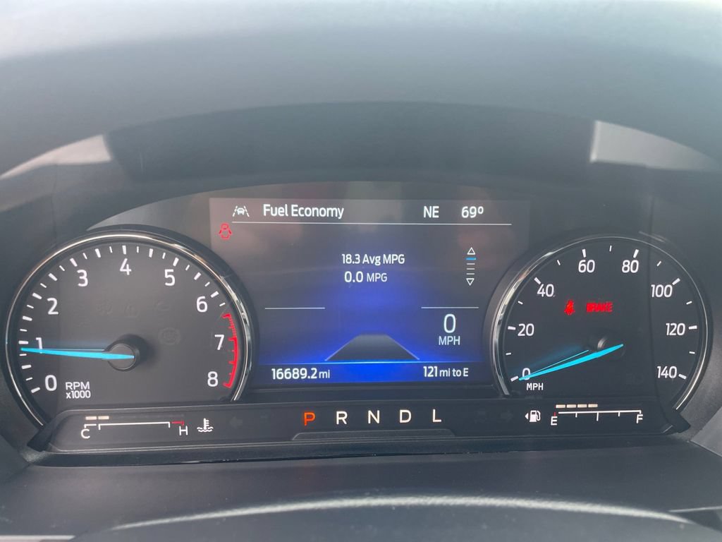 Certified 2023 Ford Explorer XLT AWD/4WD image 17
