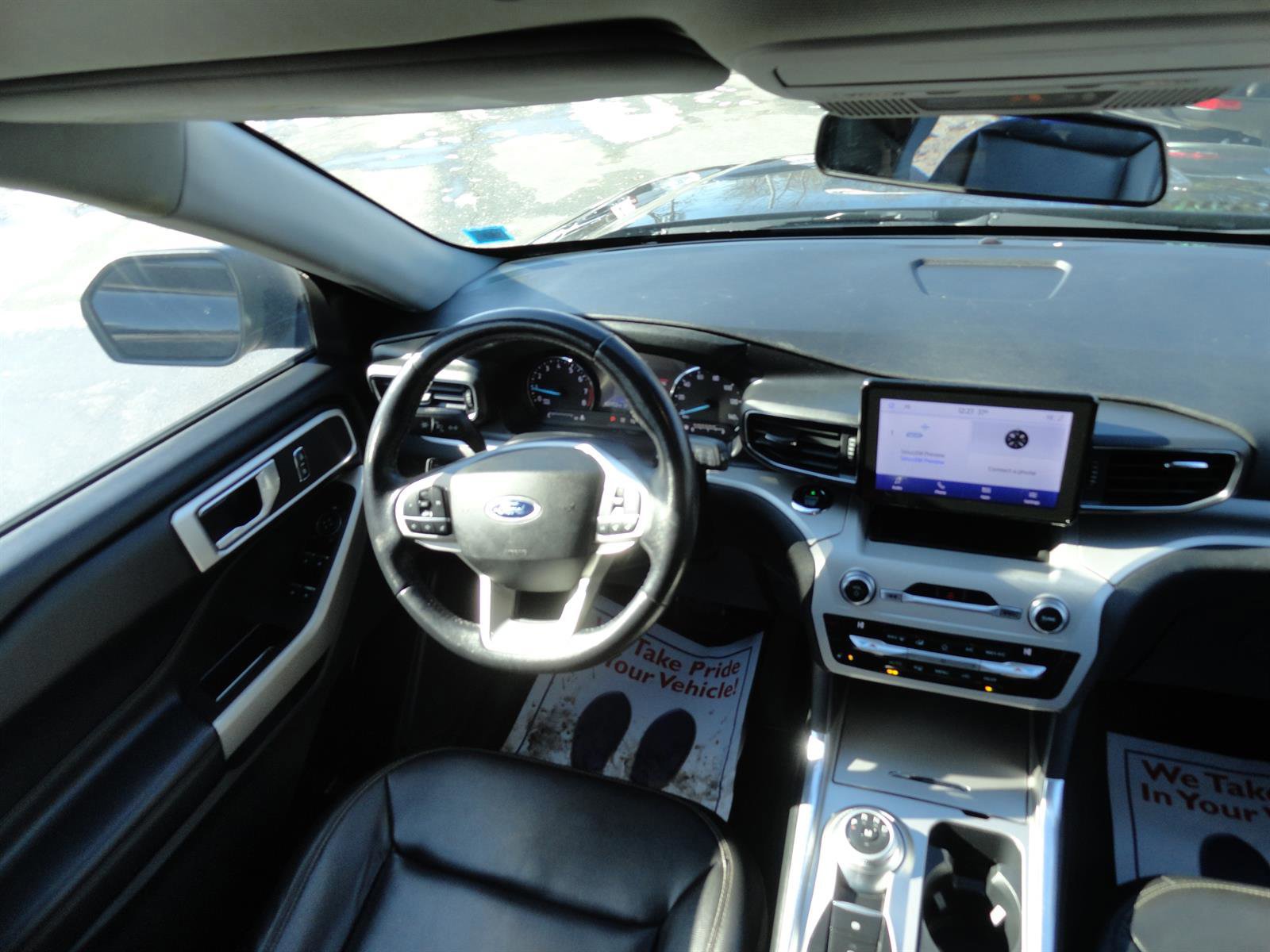 Certified 2020 Ford Explorer XLT w/ Equipment Group 202A image 21