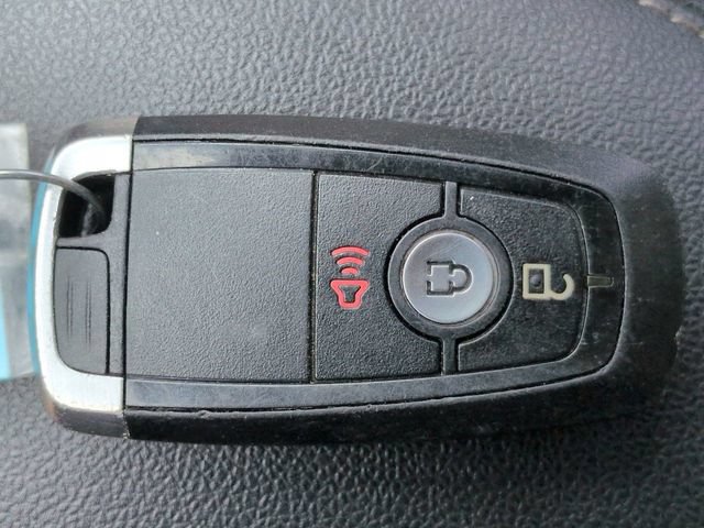 Certified 2020 Ford Escape SE FWD image 28