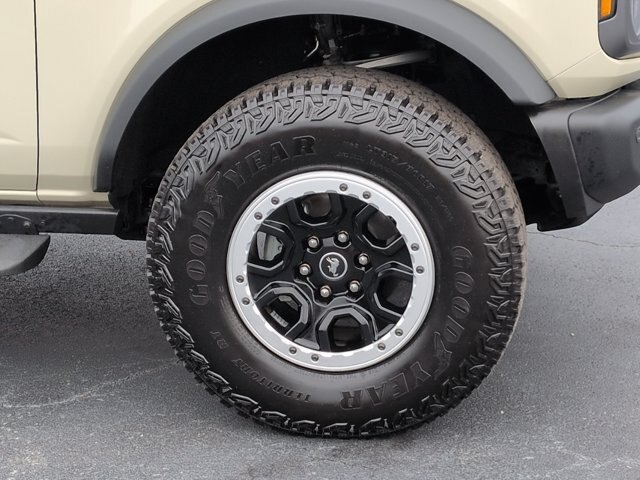 Certified 2025 Ford Bronco Badlands AWD/4WD image 11