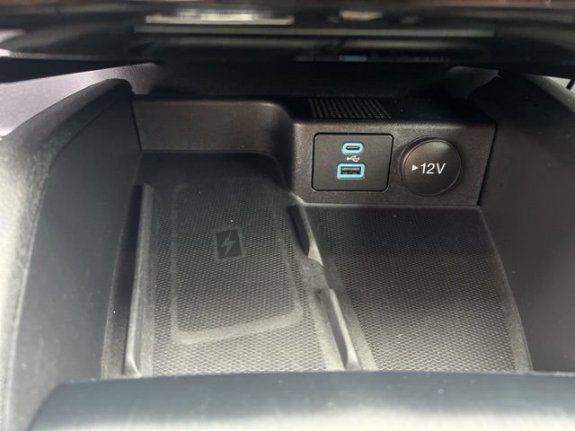 Certified 2023 Ford Escape Platinum AWD/4WD image 19