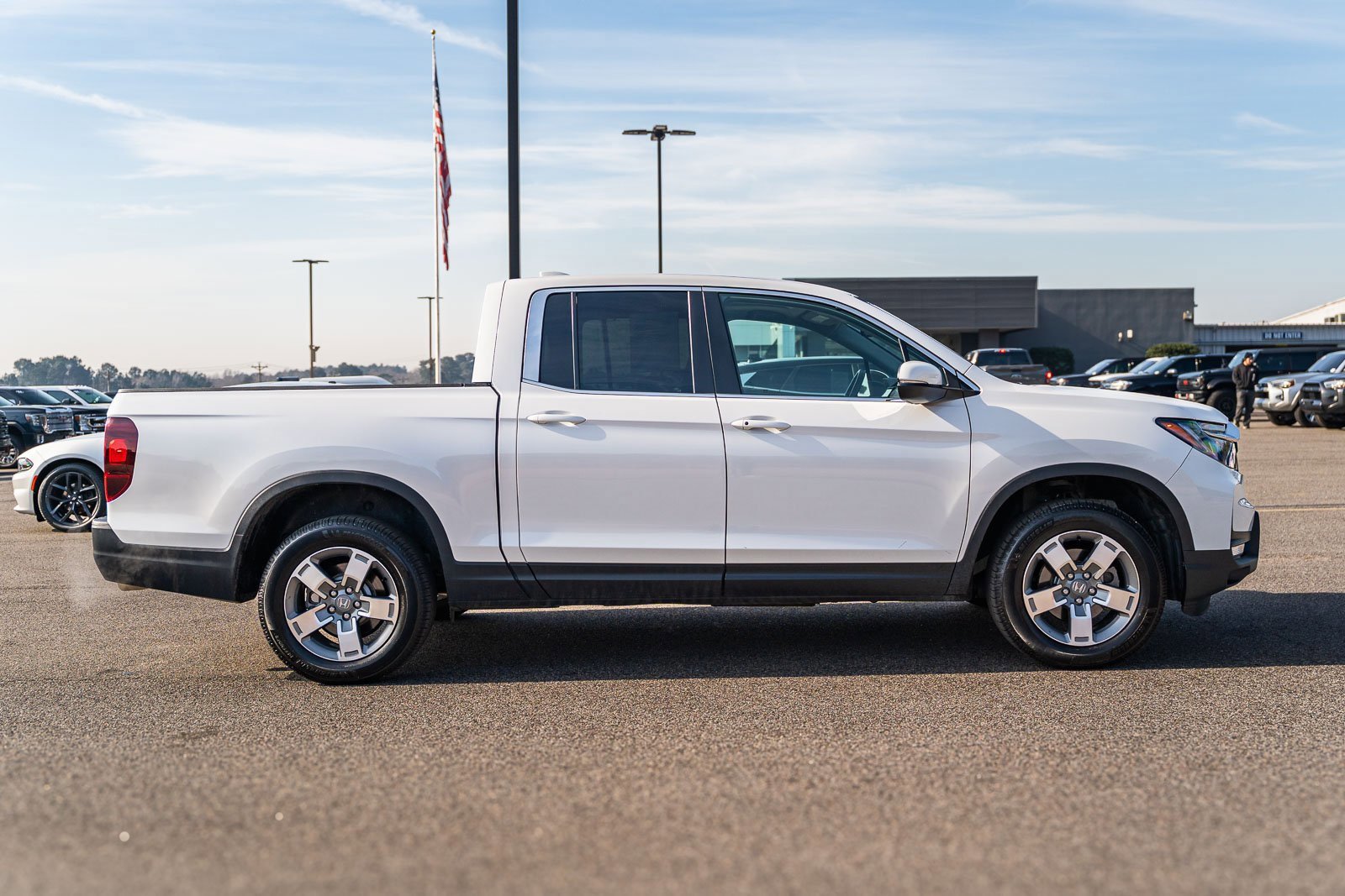 Used 2025 Honda Ridgeline RTL image 7