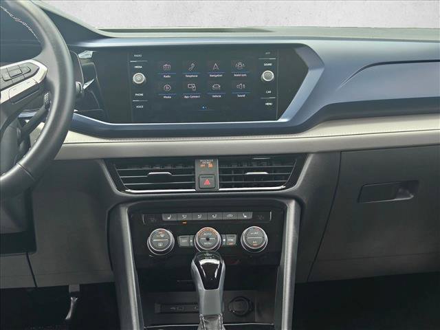 Used 2024 Volkswagen Taos SE FWD image 15