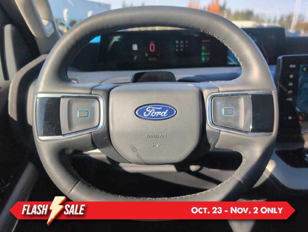 Certified 2025 Ford Expedition Active AWD/4WD image 22