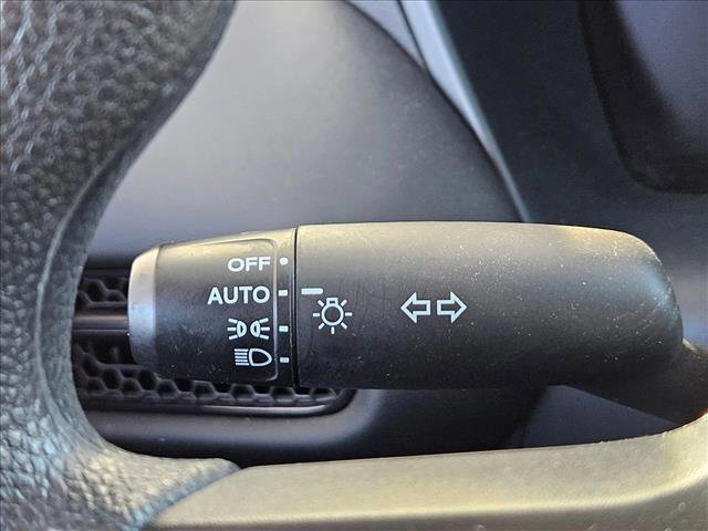 Used 2025 Honda HR-V LX image 14