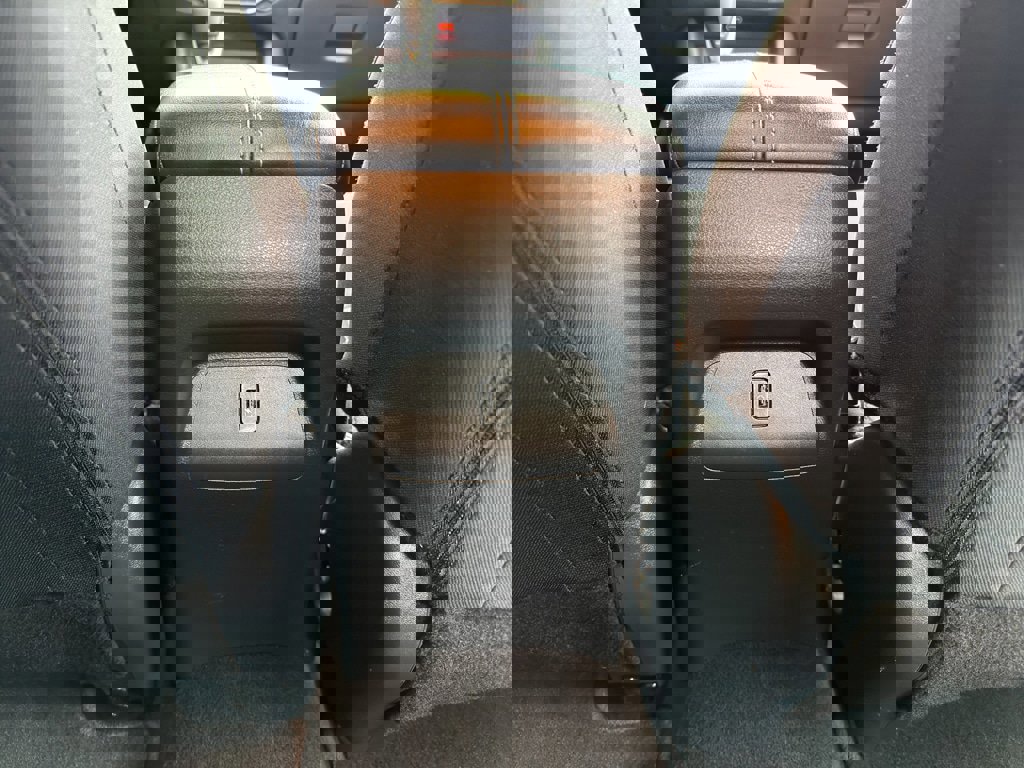 Used 2024 Nissan Sentra SV image 31