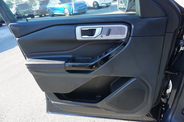 Certified 2023 Ford Explorer ST-Line w/ Class IV Trailer Tow Package image 29