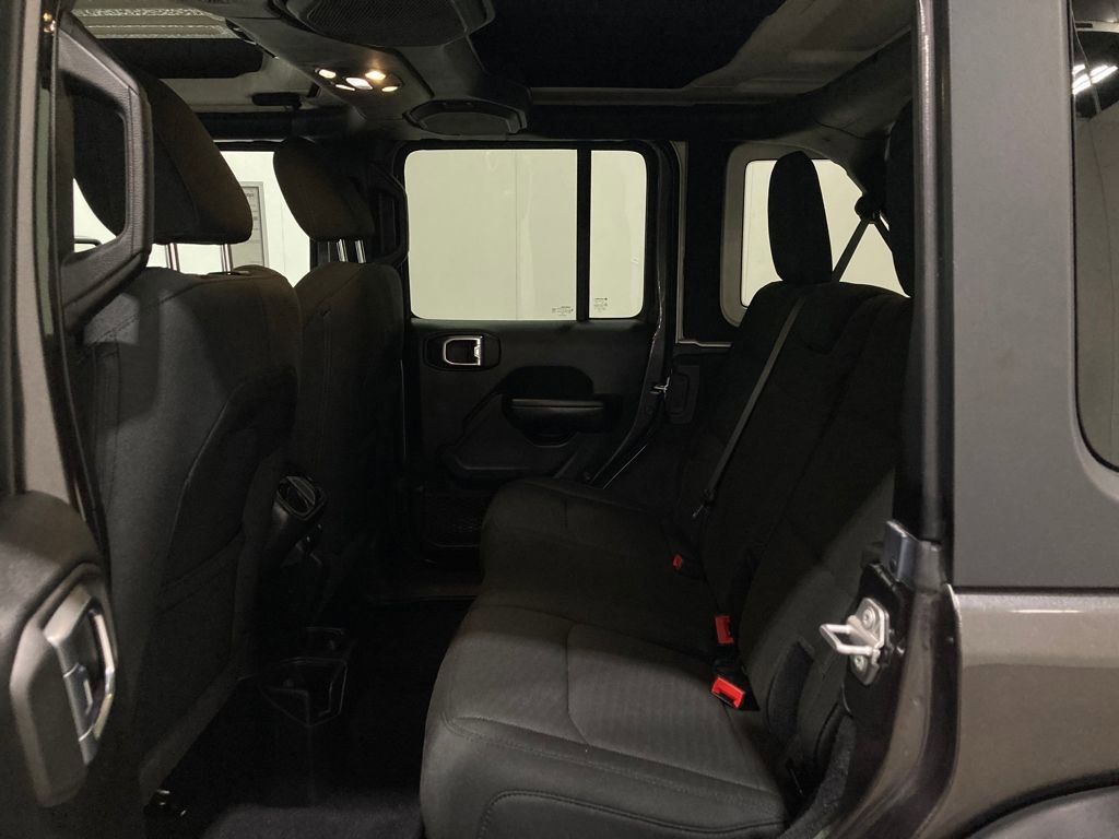 Used 2019 Jeep Wrangler Unlimited Sport image 18