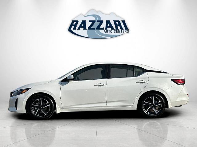 Used 2024 Nissan Sentra SV image 2