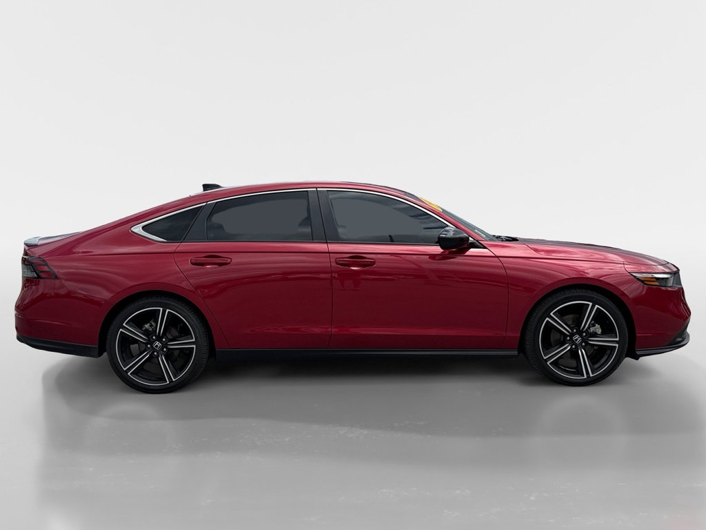 Used 2025 Honda Accord Sport image 6