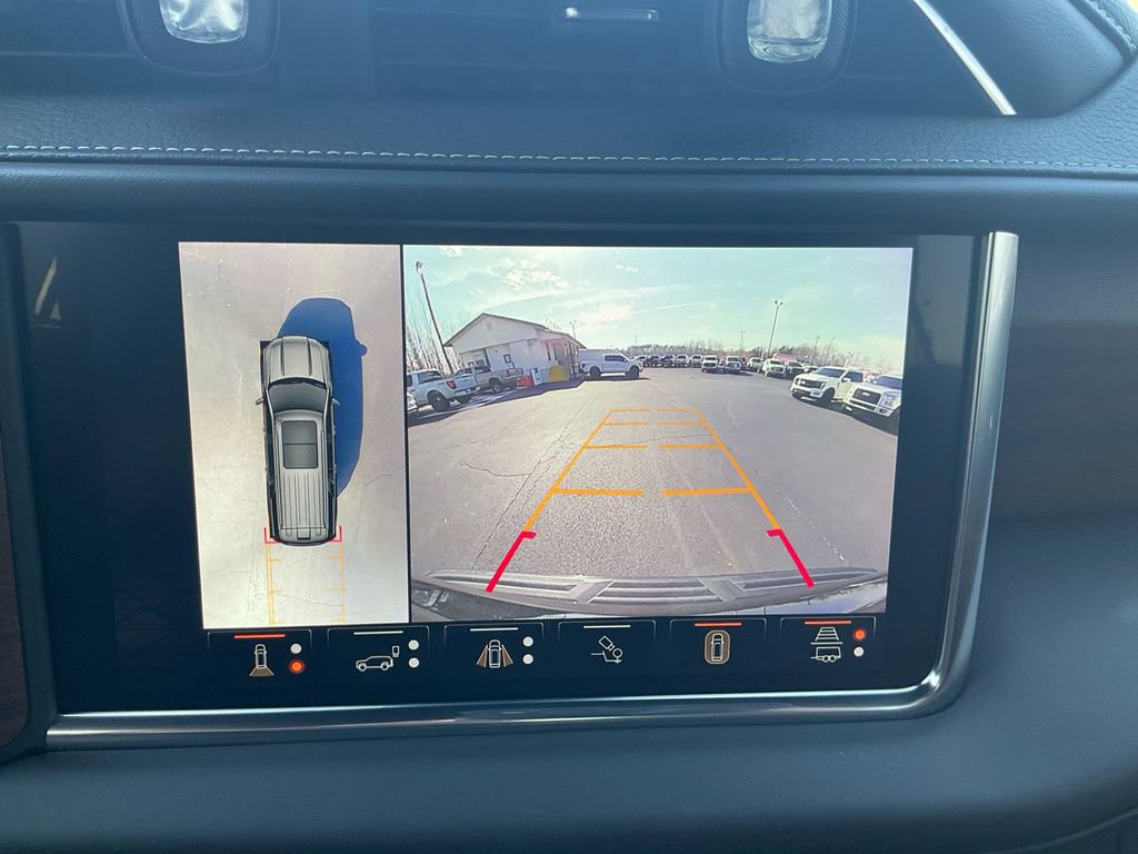 Used 2024 GMC Yukon Denali Ultimate image 24