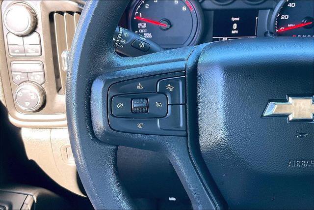 Used 2023 Chevrolet Silverado 1500 Custom AWD/4WD image 18