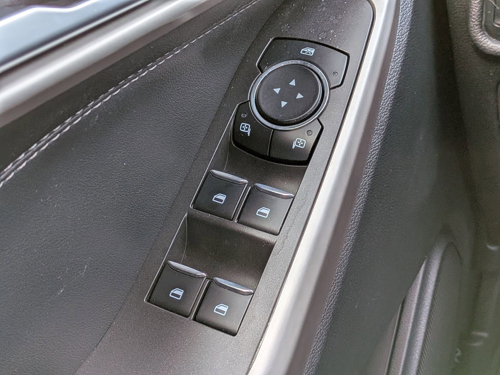 Certified 2023 Ford Explorer XLT w/ Equipment Group 202A image 27