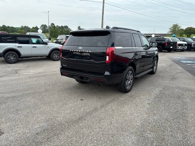 Certified 2025 Ford Expedition Active RWD image 30