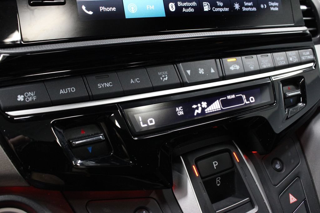 Used 2025 Honda Odyssey Sport-L image 30