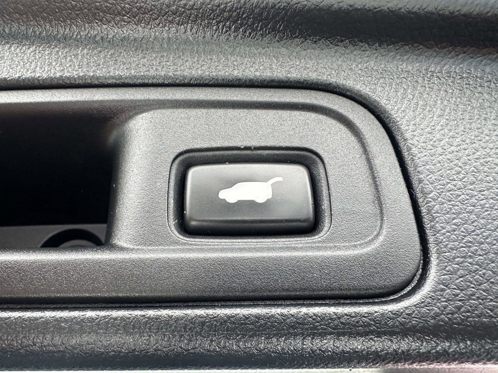 Used 2021 Honda Pilot EX-L image 9