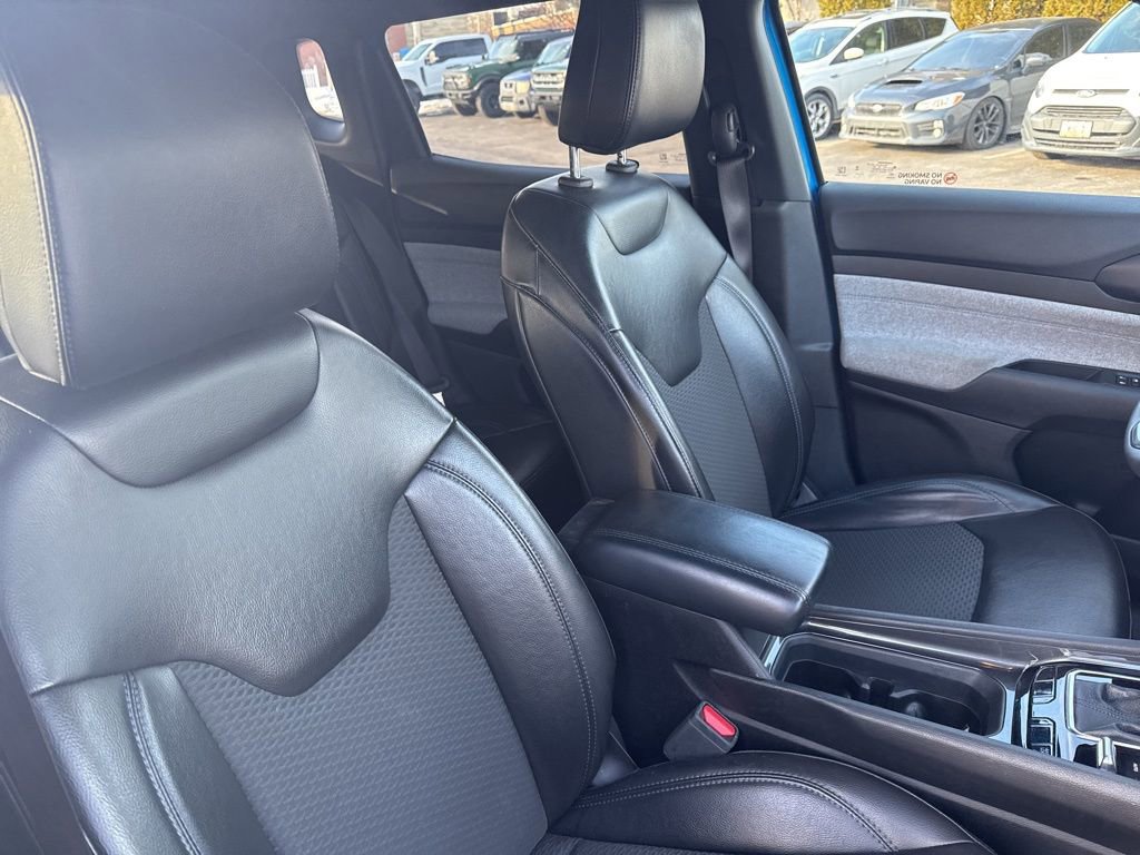 Used 2023 Jeep Compass Latitude w/ Convenience Group image 30