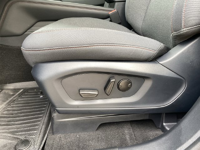 Certified 2025 Ford Explorer Active AWD/4WD image 26