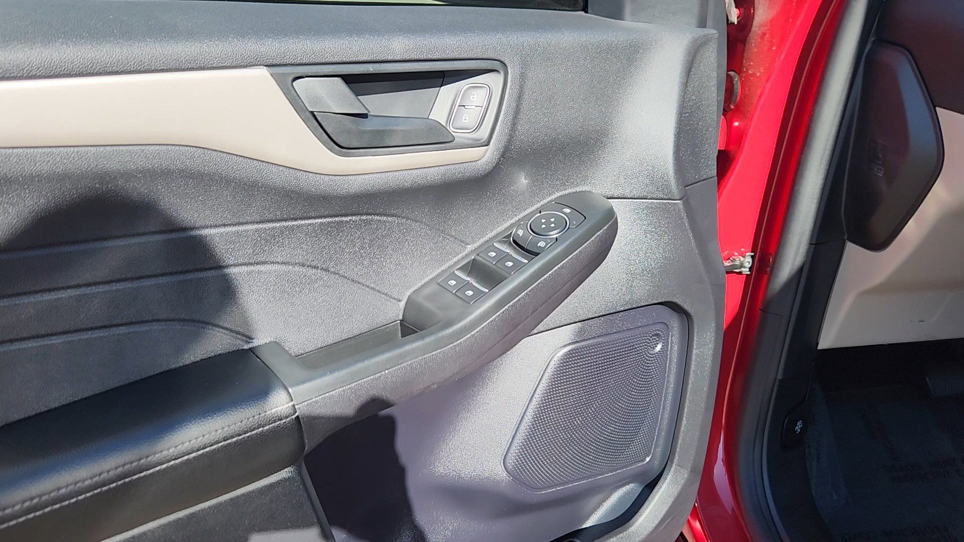 Certified 2022 Ford Escape SE w/ Convenience Package image 29