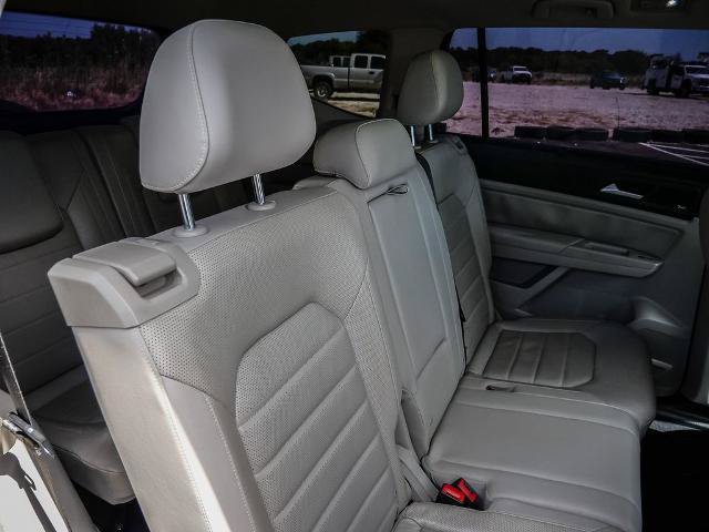 Used 2021 Volkswagen Atlas SEL Premium AWD/4WD image 30