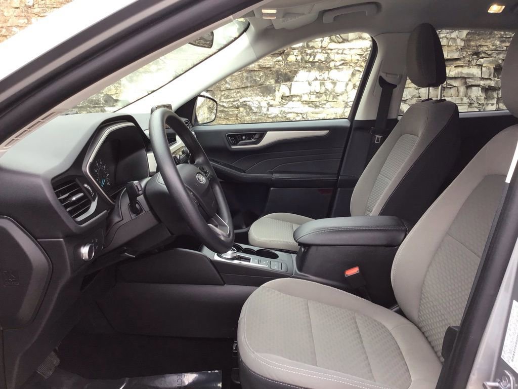 Certified 2022 Ford Escape SE image 18