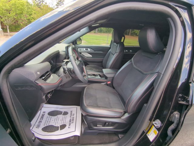 Certified 2025 Ford Explorer ST AWD/4WD image 16