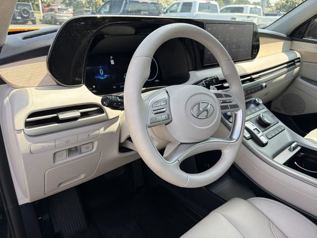 Used 2024 Hyundai Palisade Limited AWD/4WD image 12