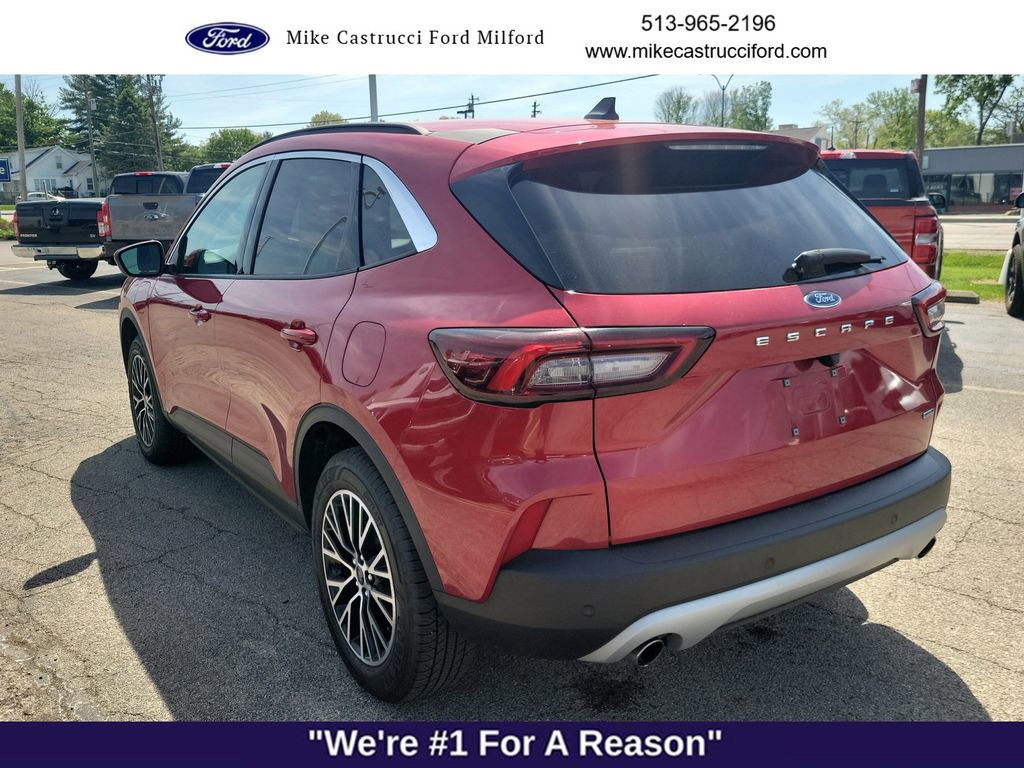 Certified 2024 Ford Escape SE FWD image 5