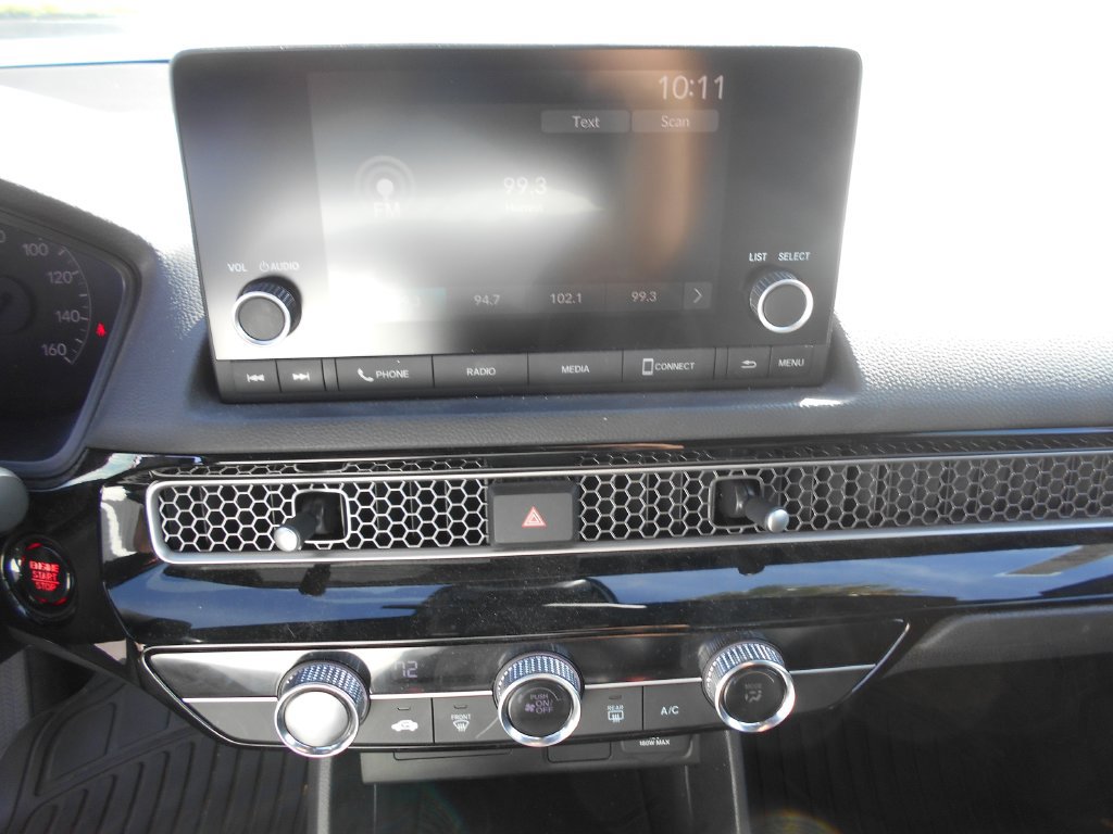 Used 2024 Honda Civic Sport image 3