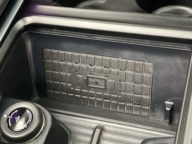 Certified 2025 Ford Expedition Max Platinum w/ Stealth Appearance Package AWD/4WD image 31