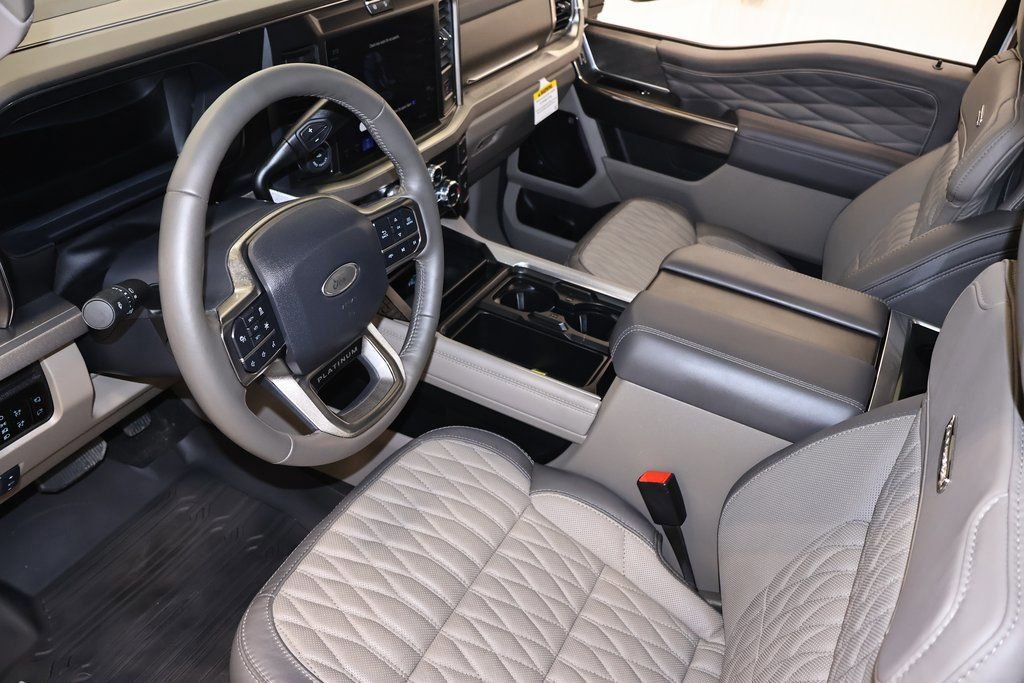 Certified 2026 Ford F350 Platinum w/ Platinum Plus Package AWD/4WD image 39
