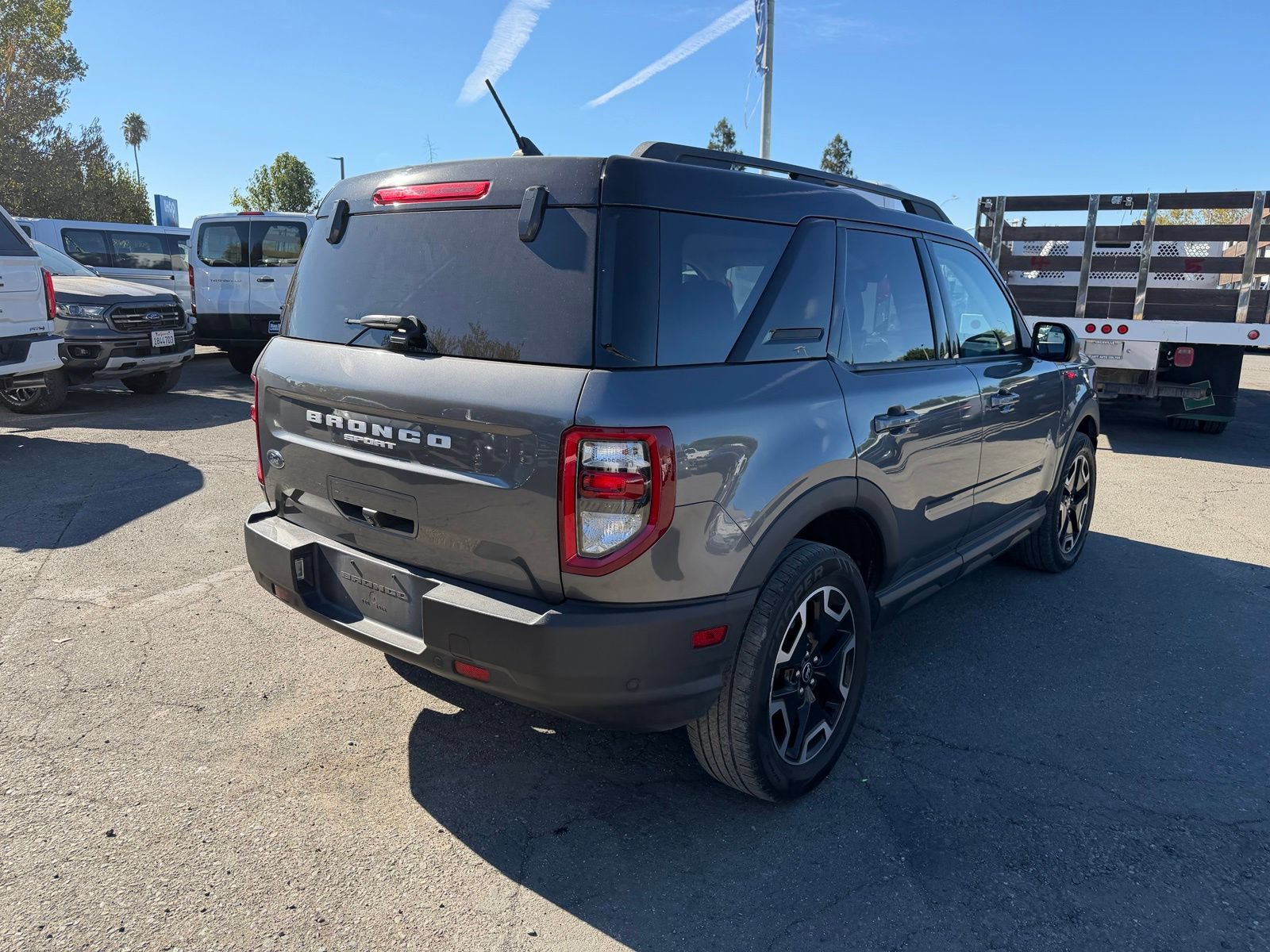 Certified 2021 Ford Bronco Sport Outer Banks w/ Outer Banks Package (96D) AWD/4WD image 5