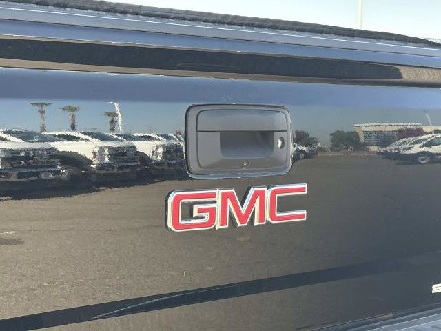 Used 2018 GMC Sierra 1500 SLT w/ Enhanced Driver Alert Package RWD image 9