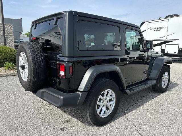 Used 2023 Jeep Wrangler Sport AWD/4WD image 3