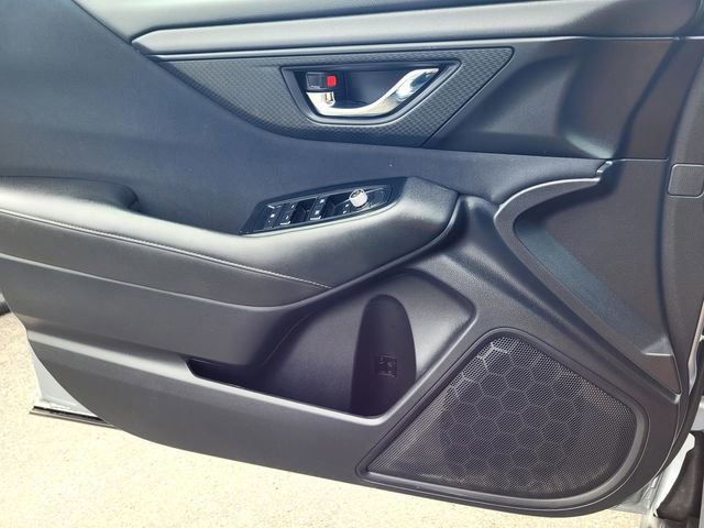 Used 2020 Subaru Outback Premium AWD/4WD image 14