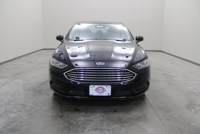 Certified 2018 Ford Fusion SE FWD image 13