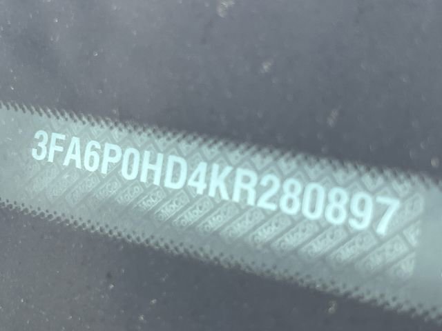 Certified 2019 Ford Fusion SE FWD image 11