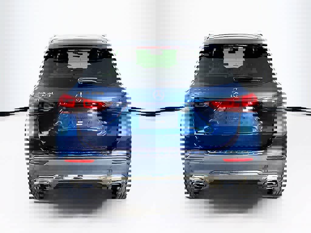 Used 2022 Mercedes-Benz GLA 250 image 4