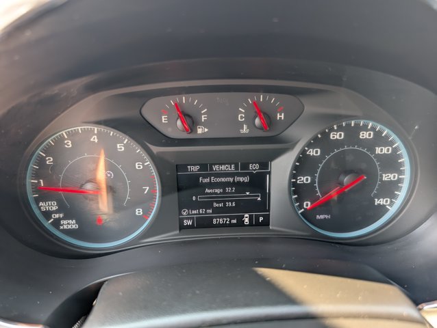 Used 2021 Chevrolet Malibu LT FWD image 18