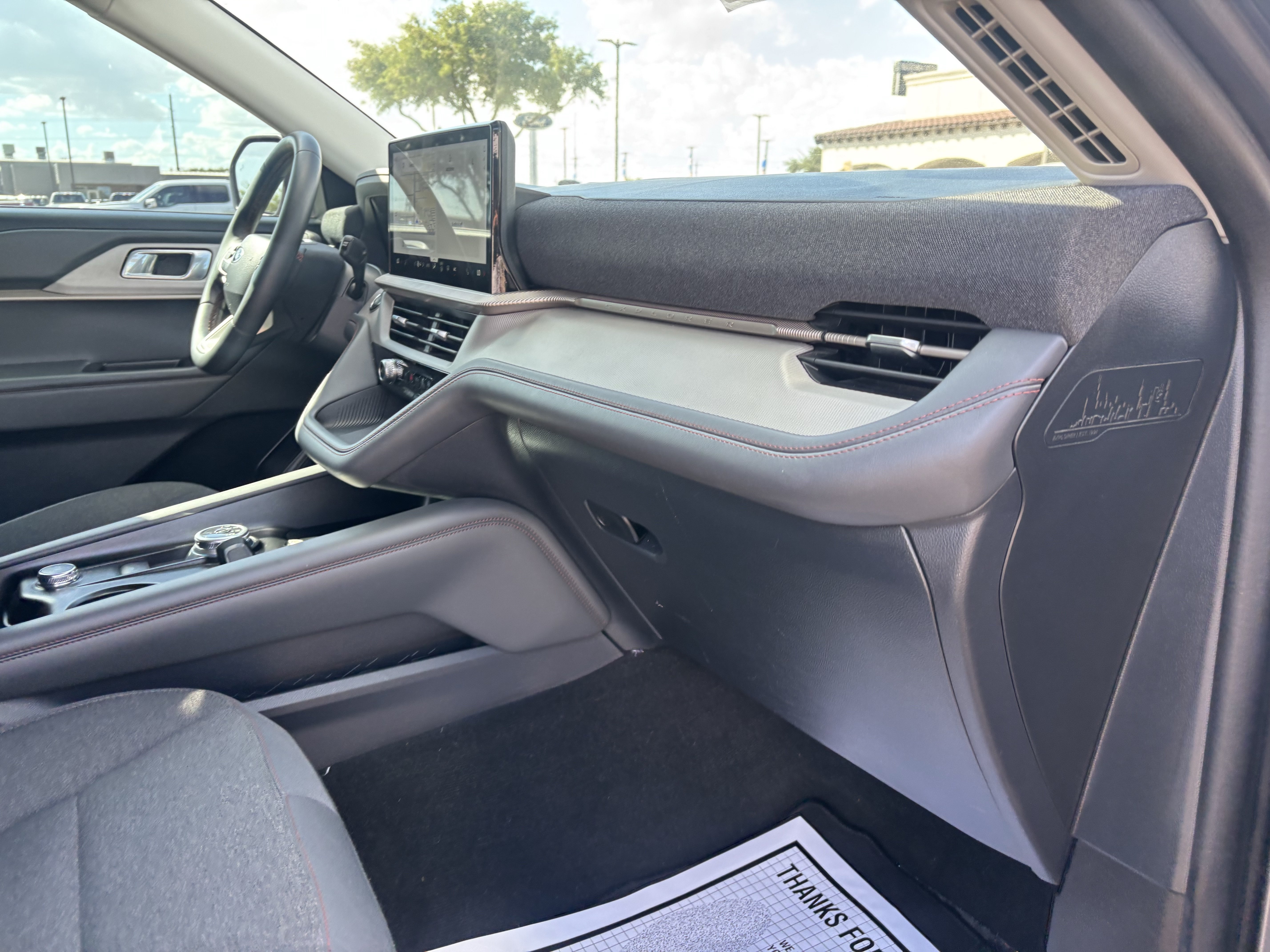 Certified 2025 Ford Explorer Active RWD image 26
