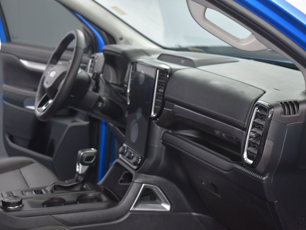 Certified 2025 Ford Ranger Lariat w/ FX4 Off-Road Package image 15