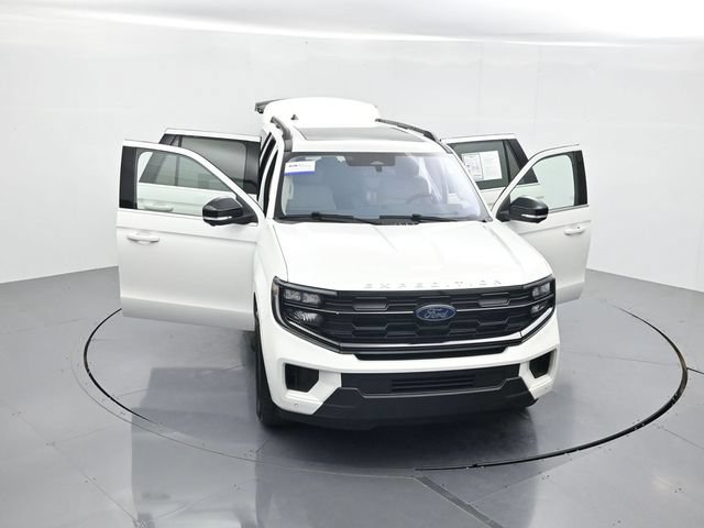 Certified 2025 Ford Expedition Max Active RWD image 54
