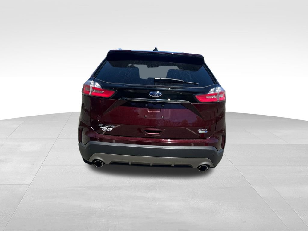 Certified 2020 Ford Edge SEL w/ Cold Weather Package AWD/4WD image 2